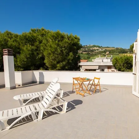 Loft-mare Frigobar, Climatizzatore, Lettini E Wi-fi Appartamento Lido di Fermo