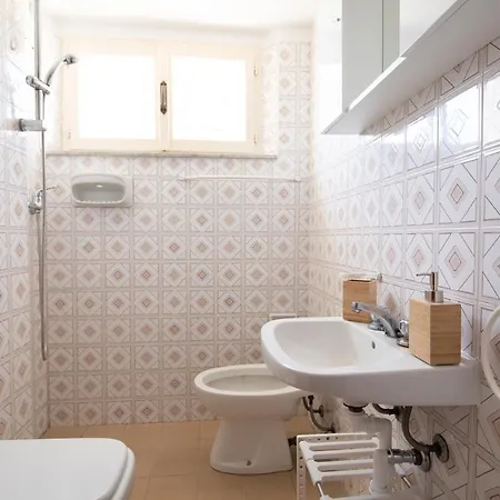 Loft-mare Frigobar, Climatizzatore, Lettini E Wi-fi * Lido di Fermo